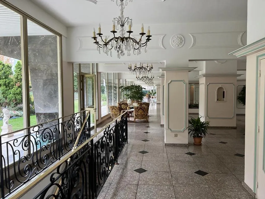 Un Bijou De 120 M Apartment Paris