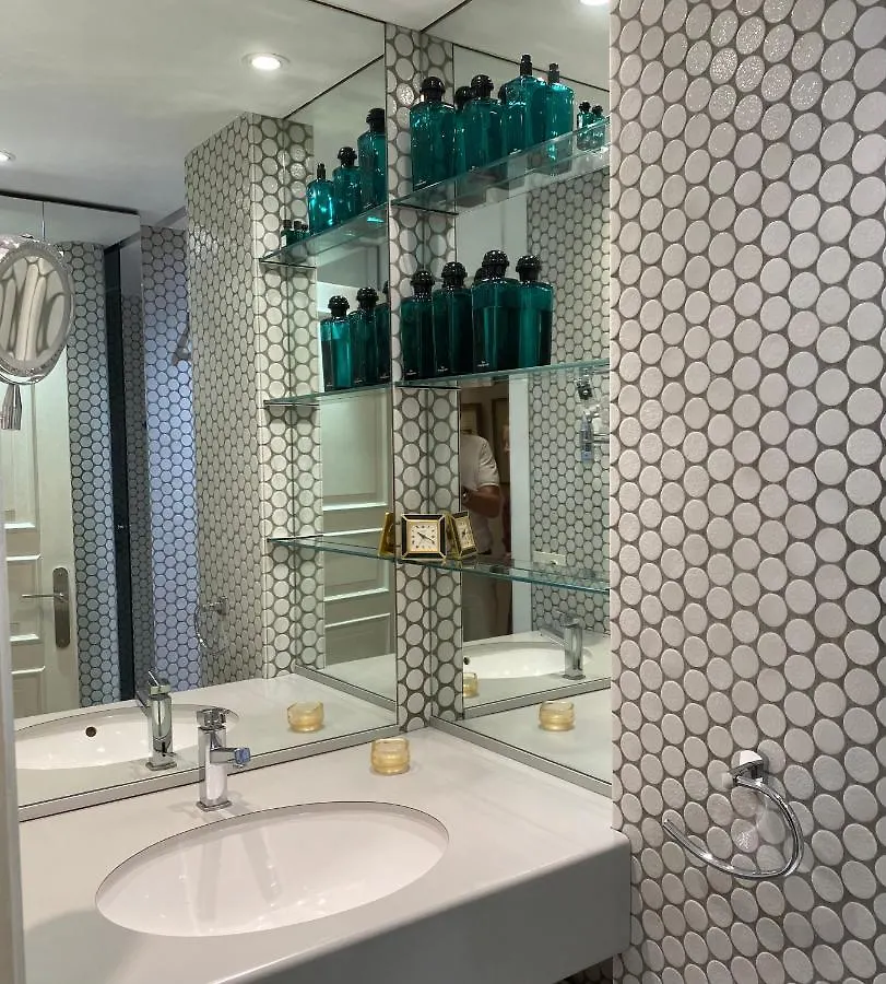 Un Bijou De 120 M Apartment Paris